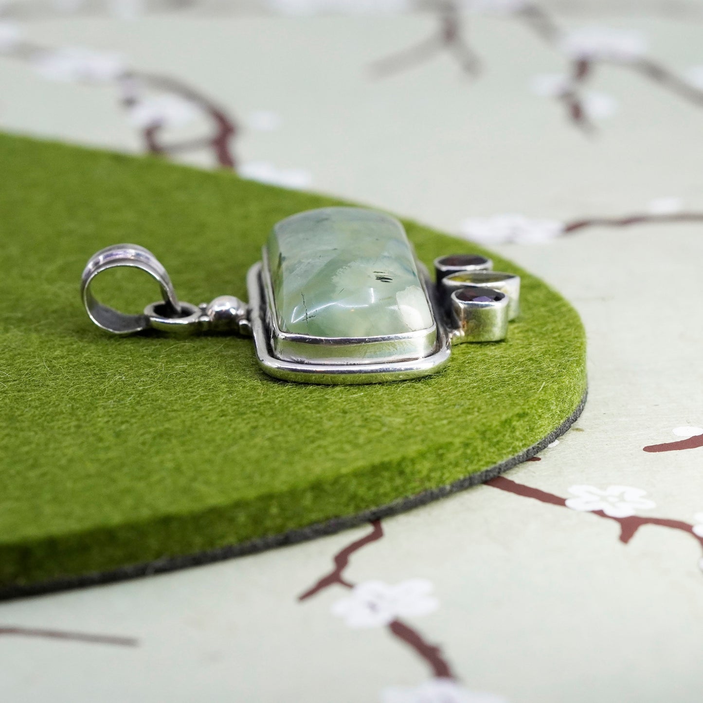 Vintage Sterling 925 silver handmade pendant with prehnite peridot and ruby