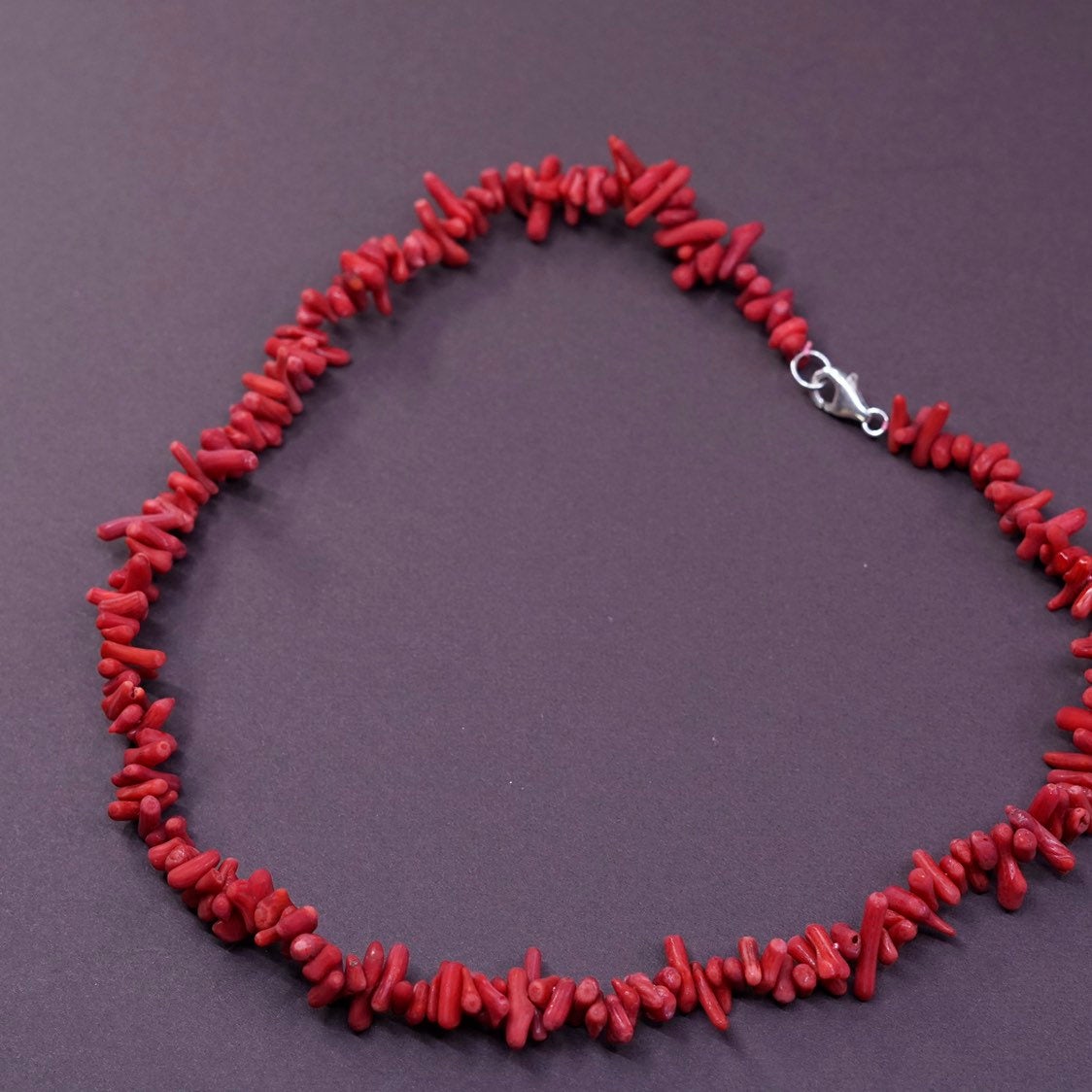 16”, vtg Sterling silver handmade coral beads necklace