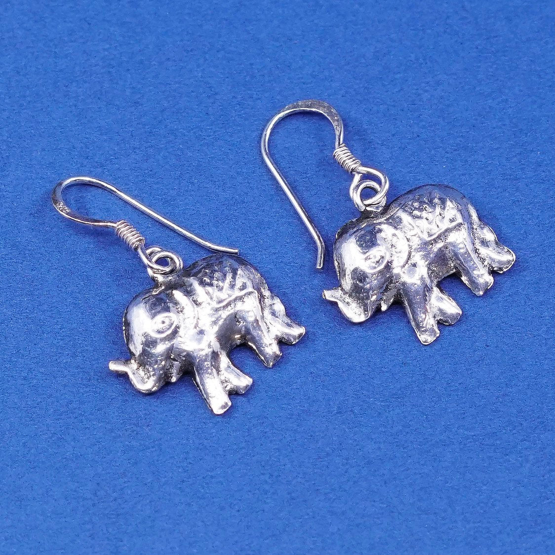 vtg Sterling Silver handmade Earrings. Puffy 925 silver elephant dangles