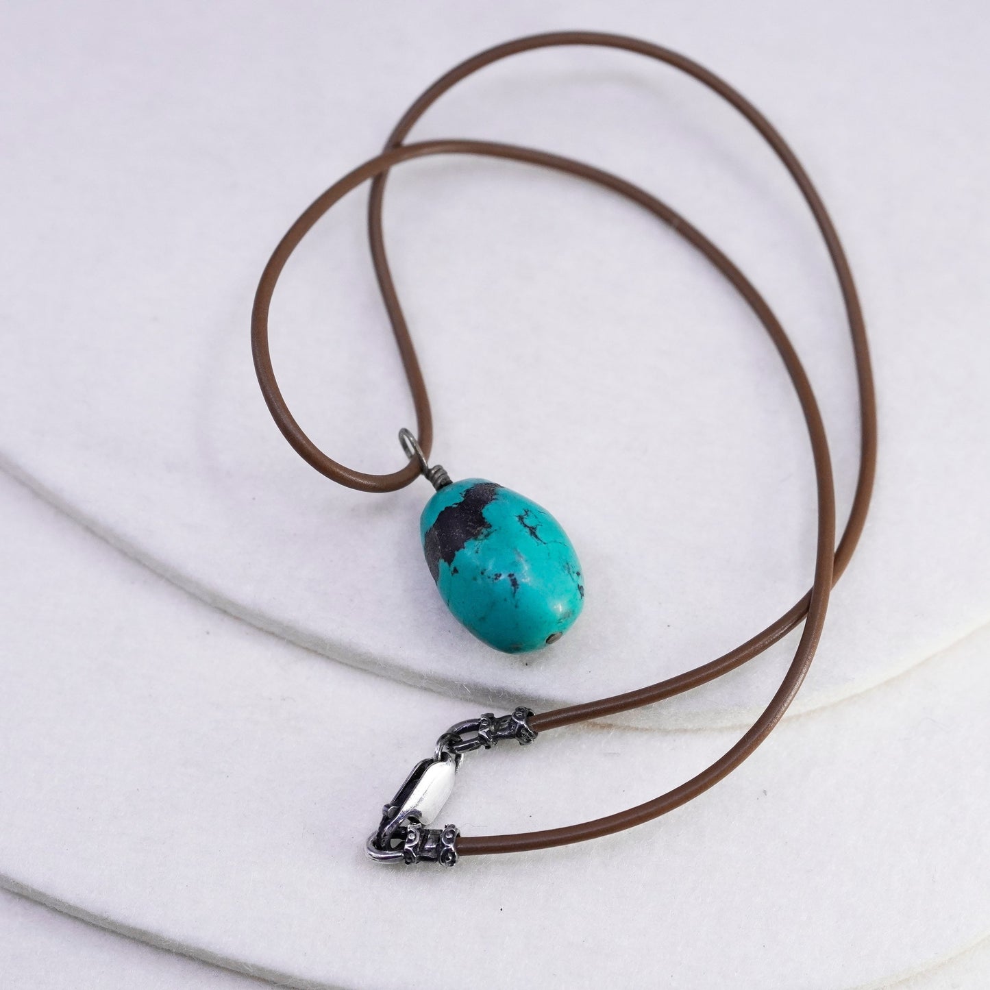 18”, vintage 925 Sterling Silver Handmade brown Leather Necklace oval turquoise