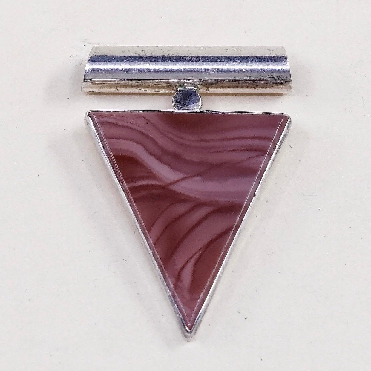VTG southwestern sterling silver handmade pendant, 925 w/ triangular red agate