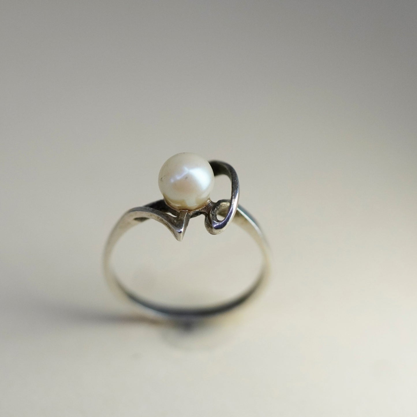 Size 6, vintage Sterling silver handmade ring, 925 band with pearl