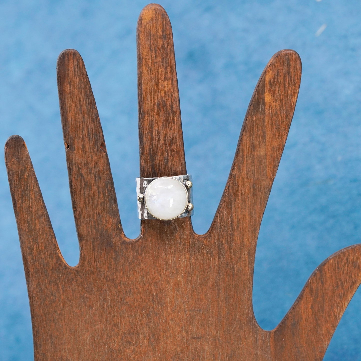 Size 6, two tone 14K gold beads, Sterling 925 silver hammered ring moonstone