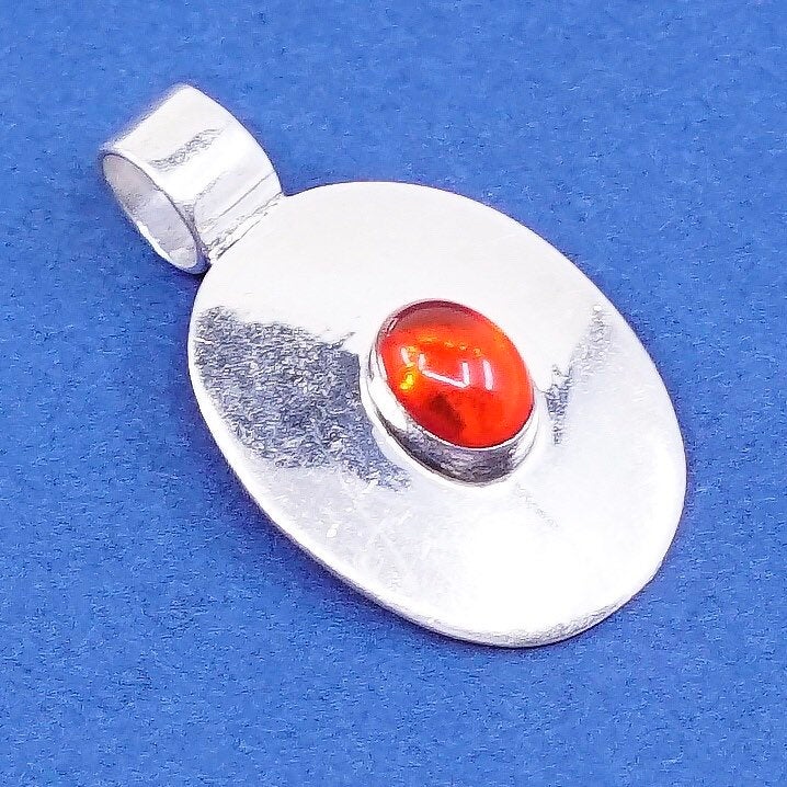 vtg Sterling silver handmade pendant, 925 pendant w/ garnet