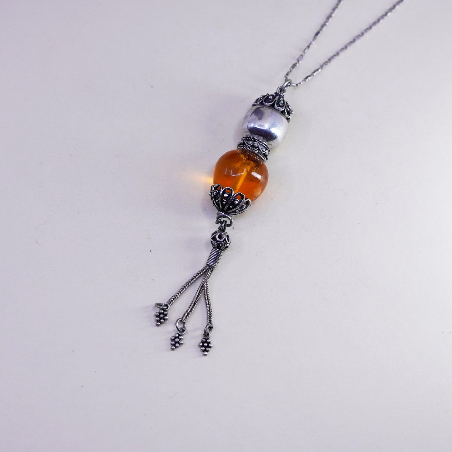 18”, Vintage Sterling 925 silver handmade necklace with amber bead pendant