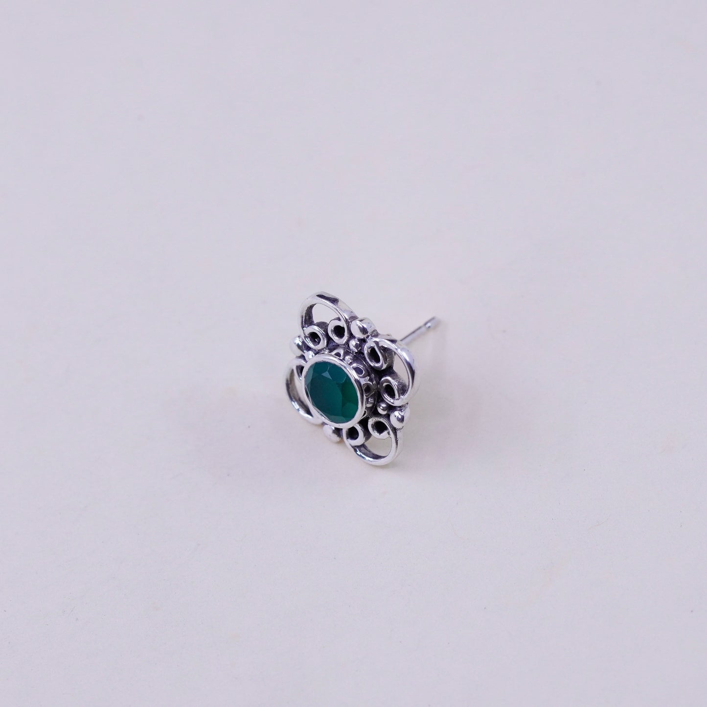 Vintage sterling 925 silver studs, minimalist earrings with emerald