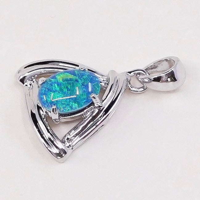 VTG Sterling silver handmade pendant, solid 925 silver with opal