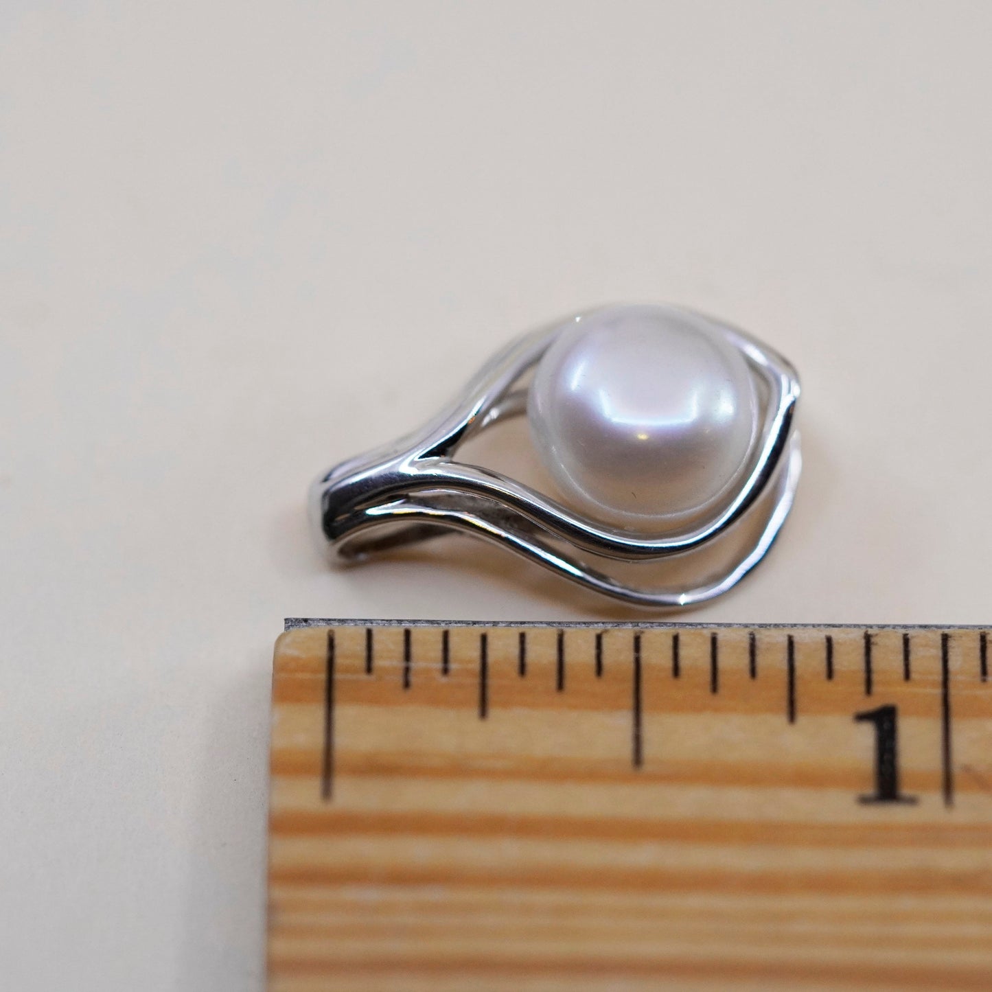 Vintage IPS Sterling 925 silver handmade pendant with pearl