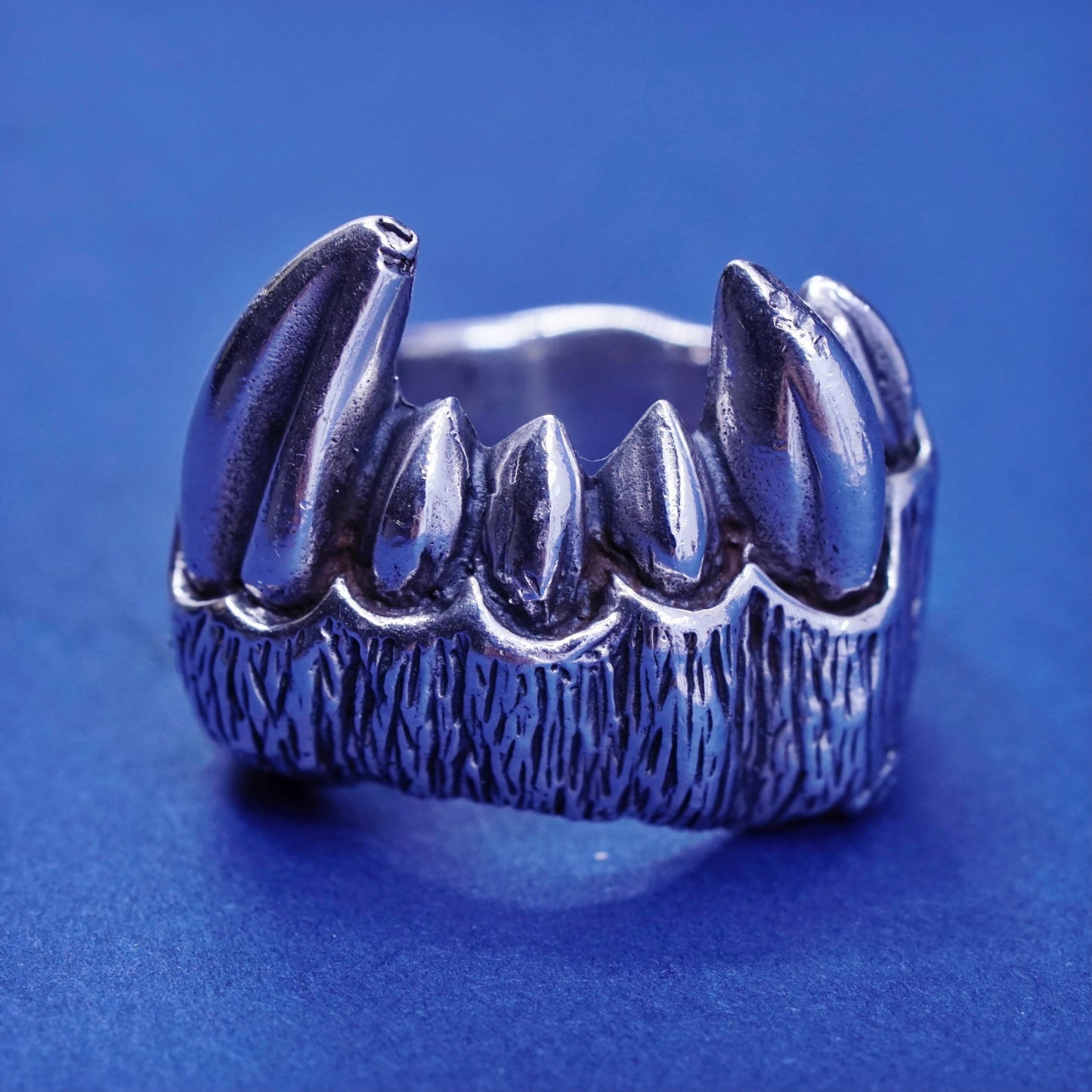 Size 6.5, vintage unique Sterling silver handmade statement monster teeth ring