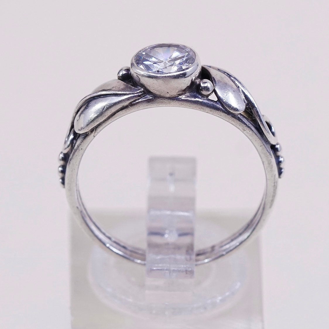 sz 8, vtg Sterling silver Handmade engagement ring, 925 w/ round cut CZ n leafy