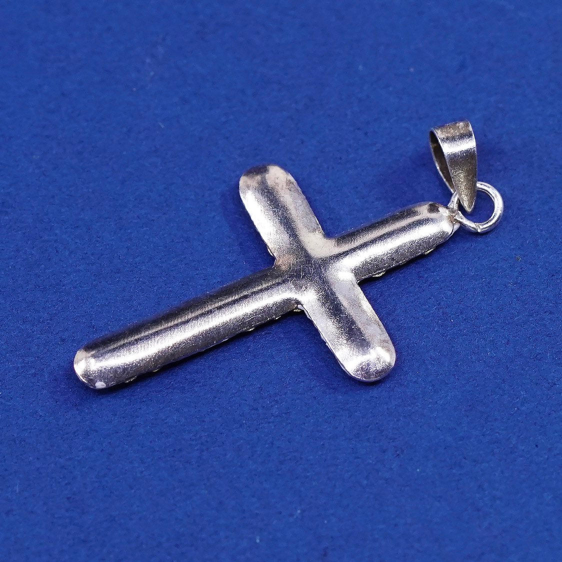 vtg Sterling silver handmade pendant, 925 cross w/ crystal, stamped 925