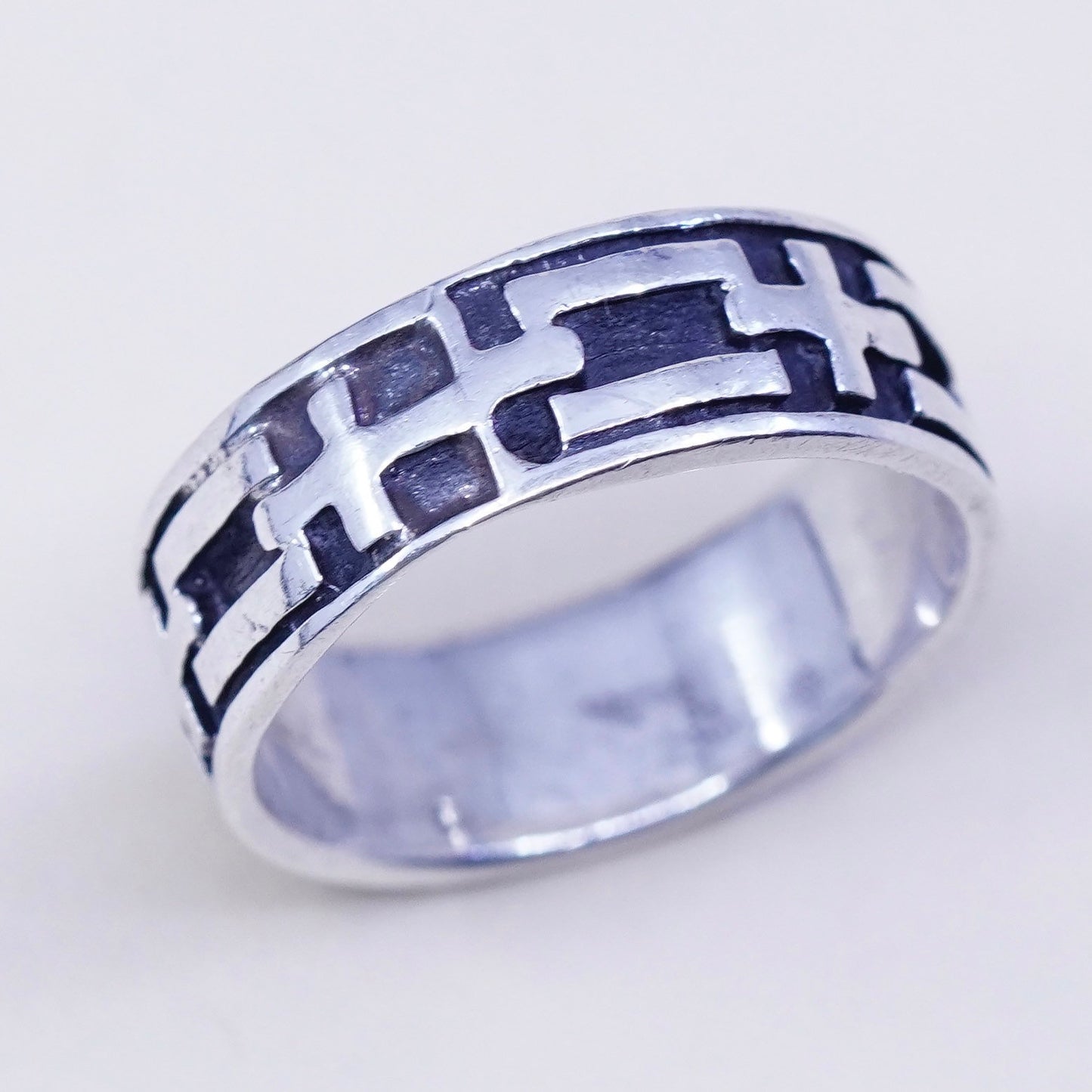 Size 5.25, vintage hopi Sterling silver handmade ring, 925 cross embossed band