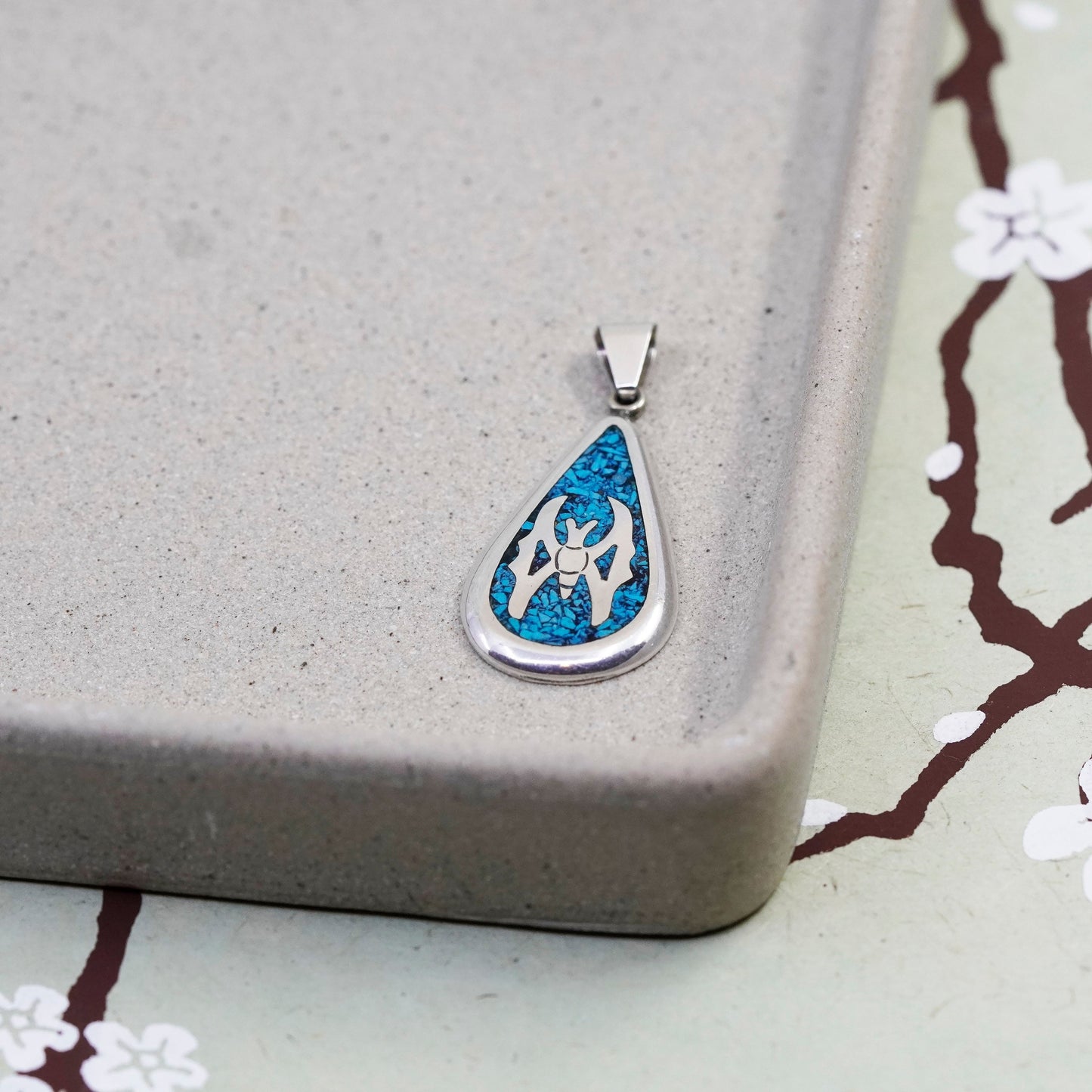 southwestern Sterling 925 silver handmade teardrop pendant turquoise spider