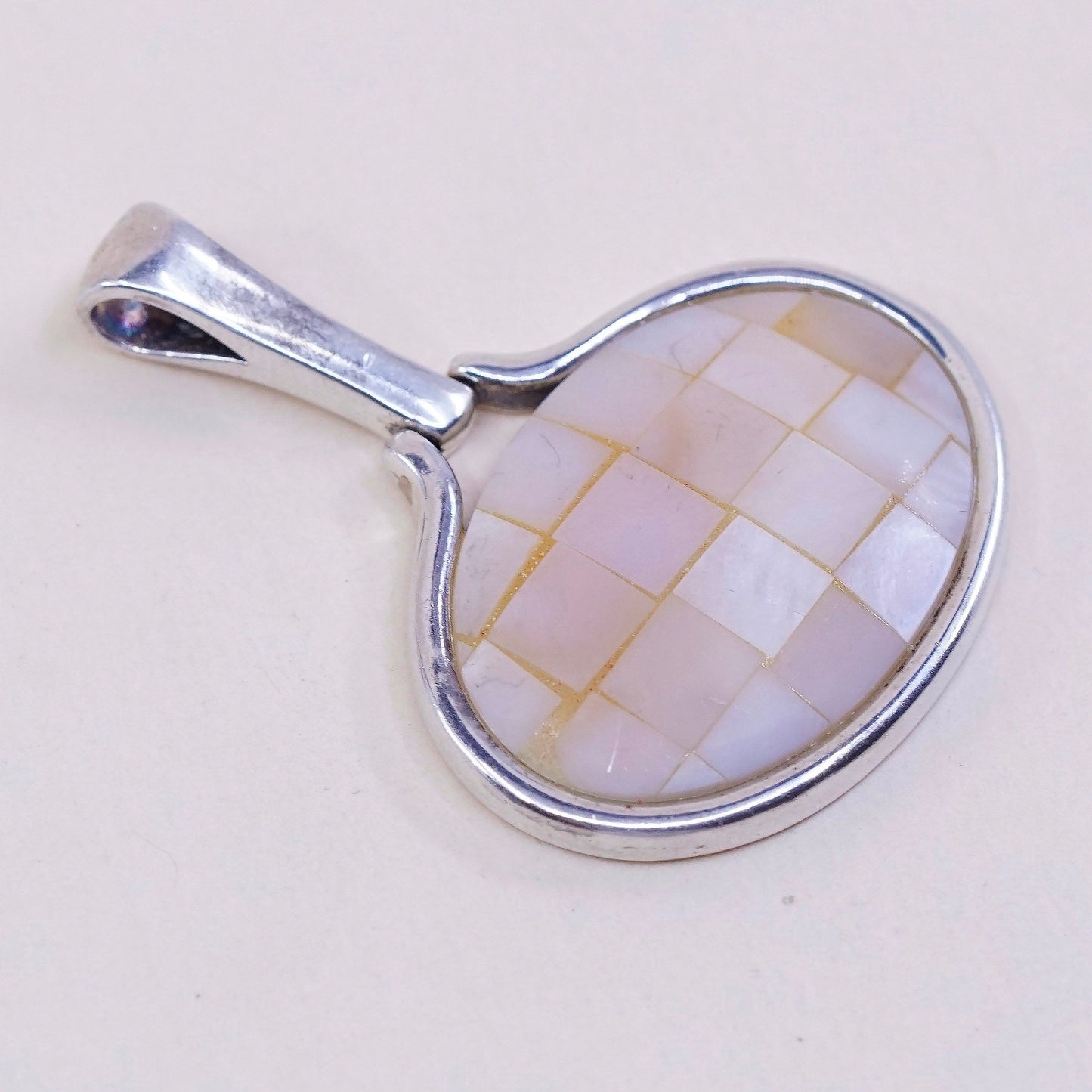 VTG sterling silver handmade pendant, 925 silver oval with pink mother of pearl