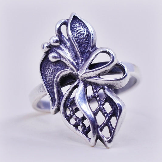 Size 8, vintage Sterling 925 silver handmade flower ring