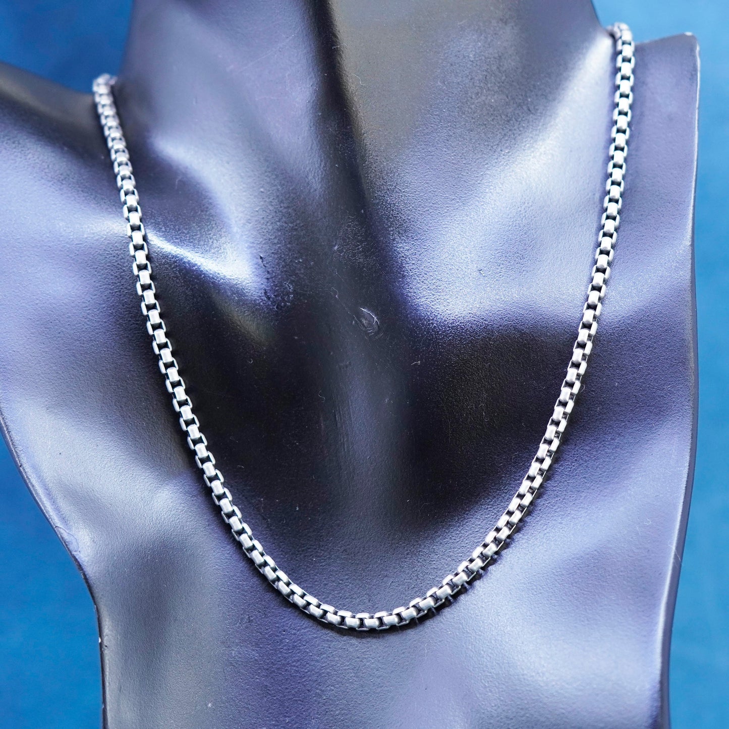 18”, 4mm, vintage Sterling silver necklace, bold 925 box chain