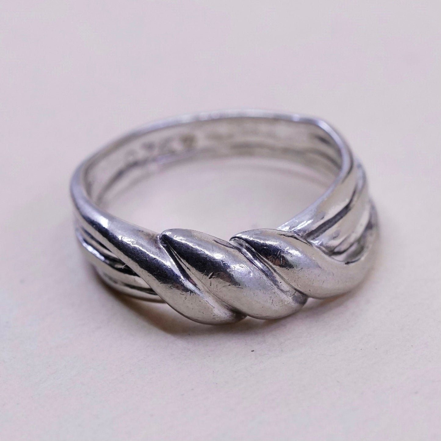 vtg 6.5, sterling silver handmade ring, modern Mexico 925 ribbed wavy band