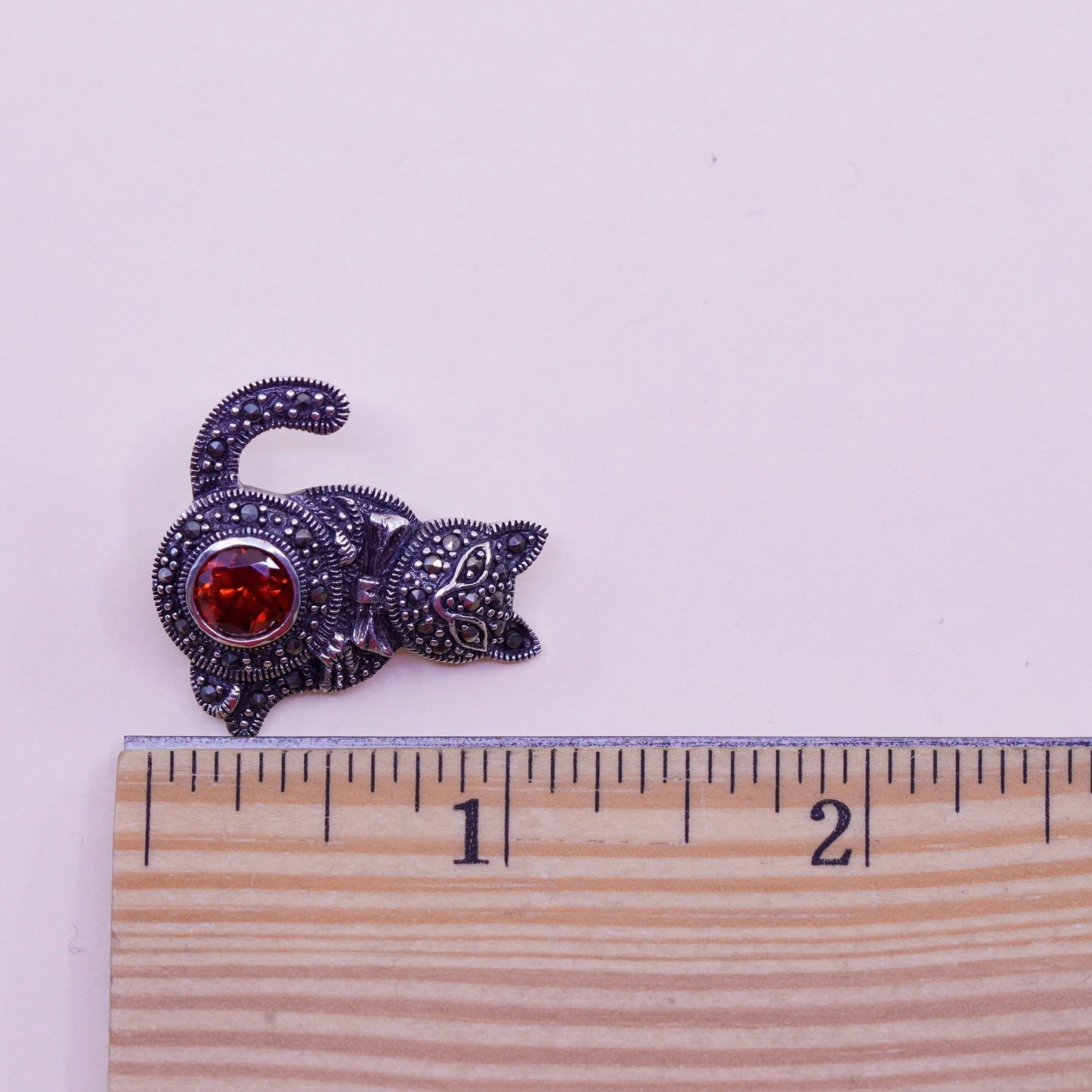 Vintage Sterling silver handmade brooch, 925 cat kitty with Marcasite ruby