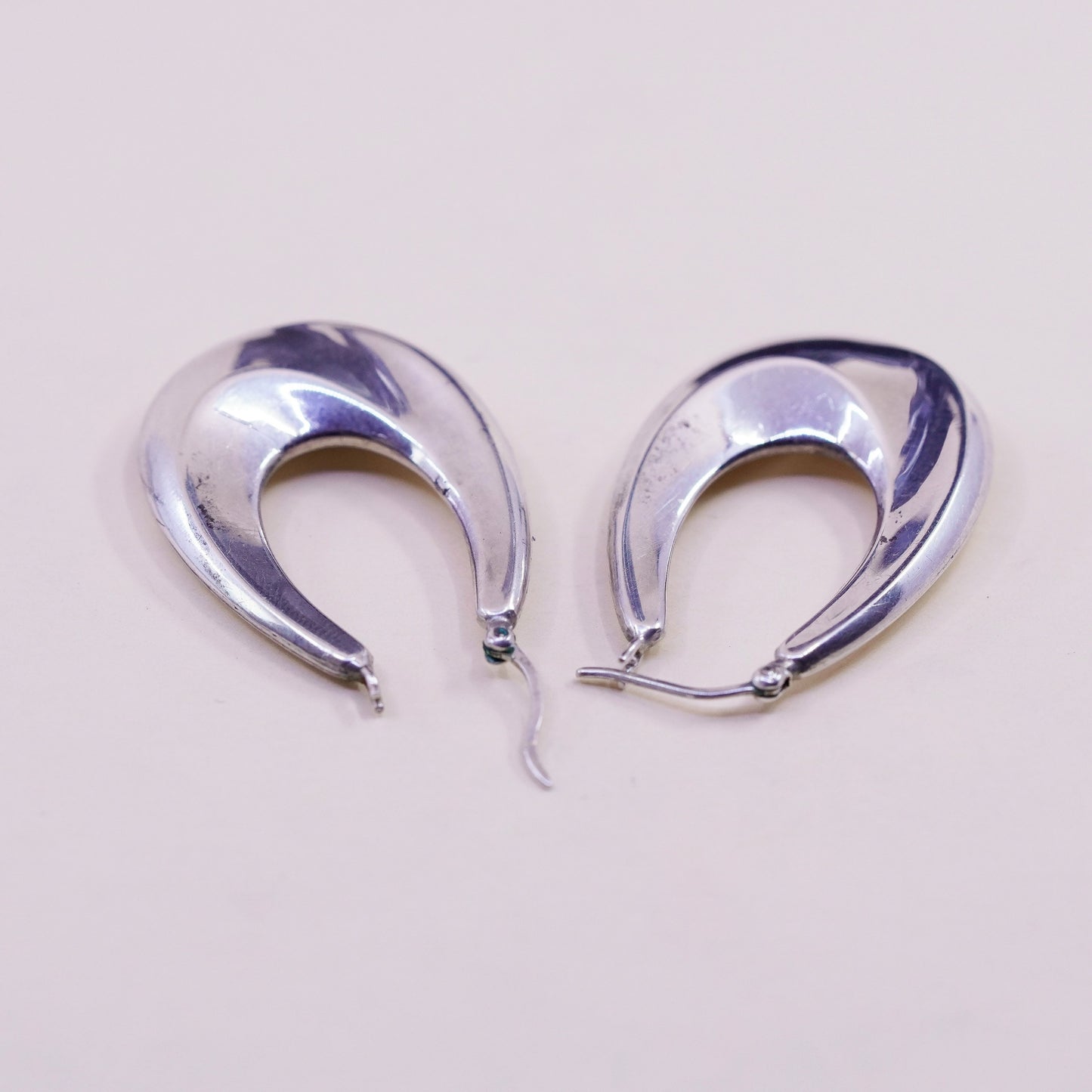 1.25” Vintage sterling silver oval earrings, minimalist primitive Huggie hoops