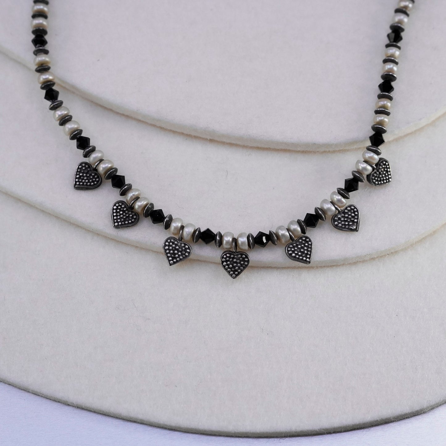 15”, Sterling 925 silver handmade necklace w/ heart pendants garnet pearl beads