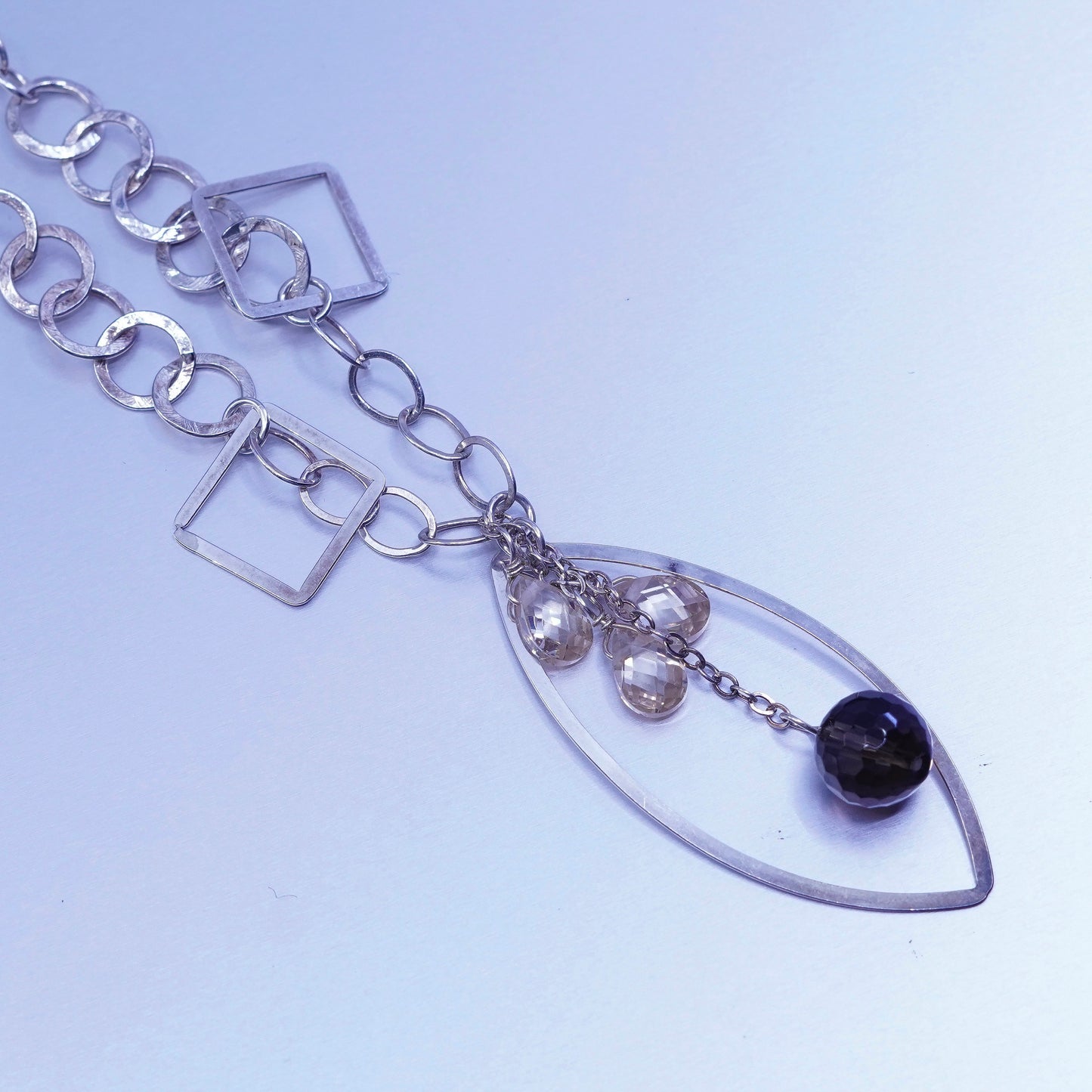 17”, Sterling 925 silver hammered bold circle necklace teardrop crystal bead