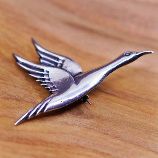 Vintage Native American handmade sterling 925 silver bird Geese brooch pin