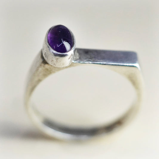 Size 6, vintage Sterling silver cocktail ring, 925 stackable band with amethyst