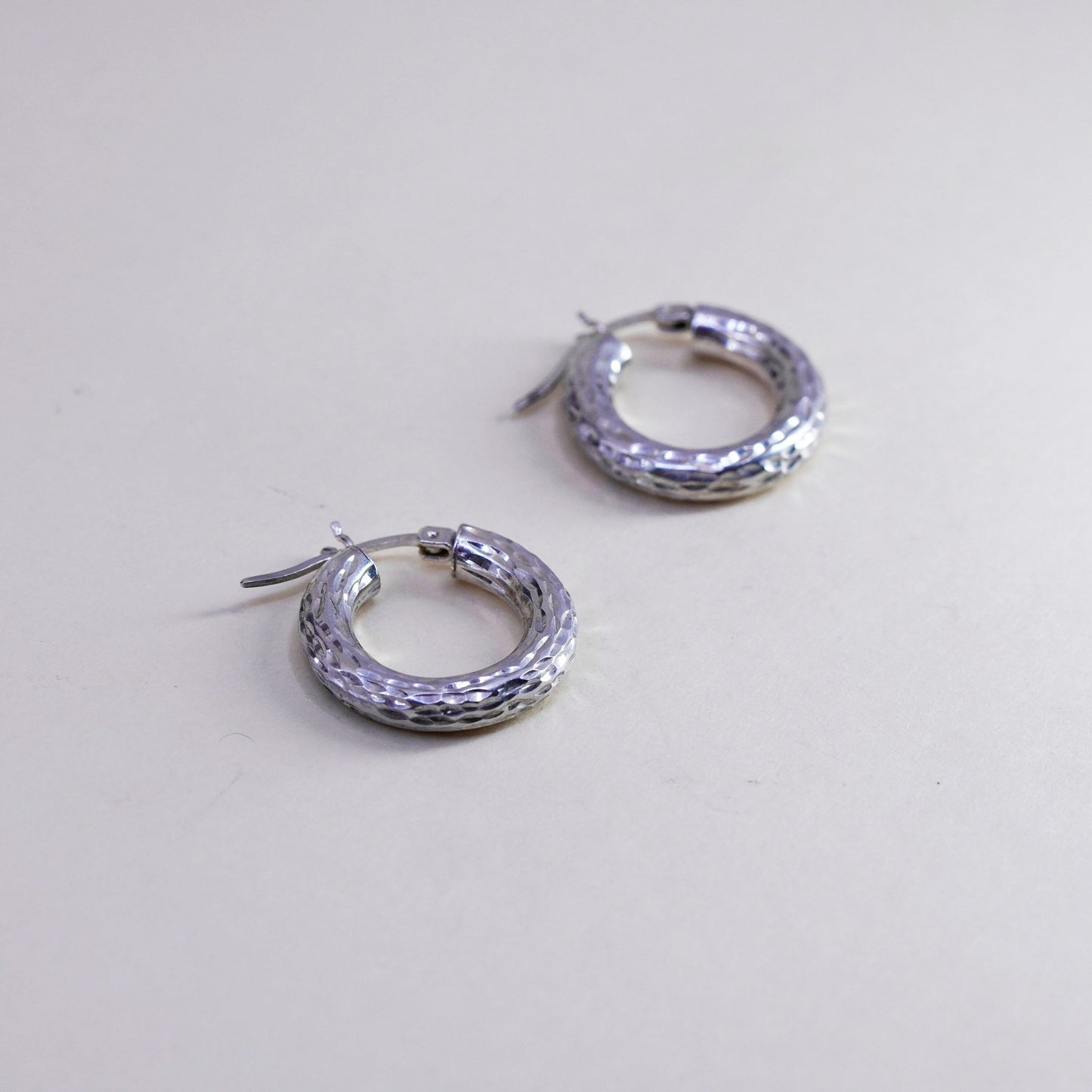 0.75”, Vintage sterling 925 silver loop earrings, textured hoops