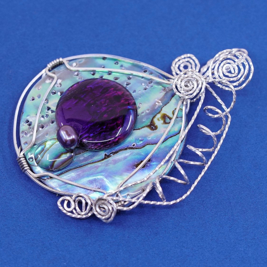 vtg Sterling silver handmade pendant, 925 Wire with abalone shell