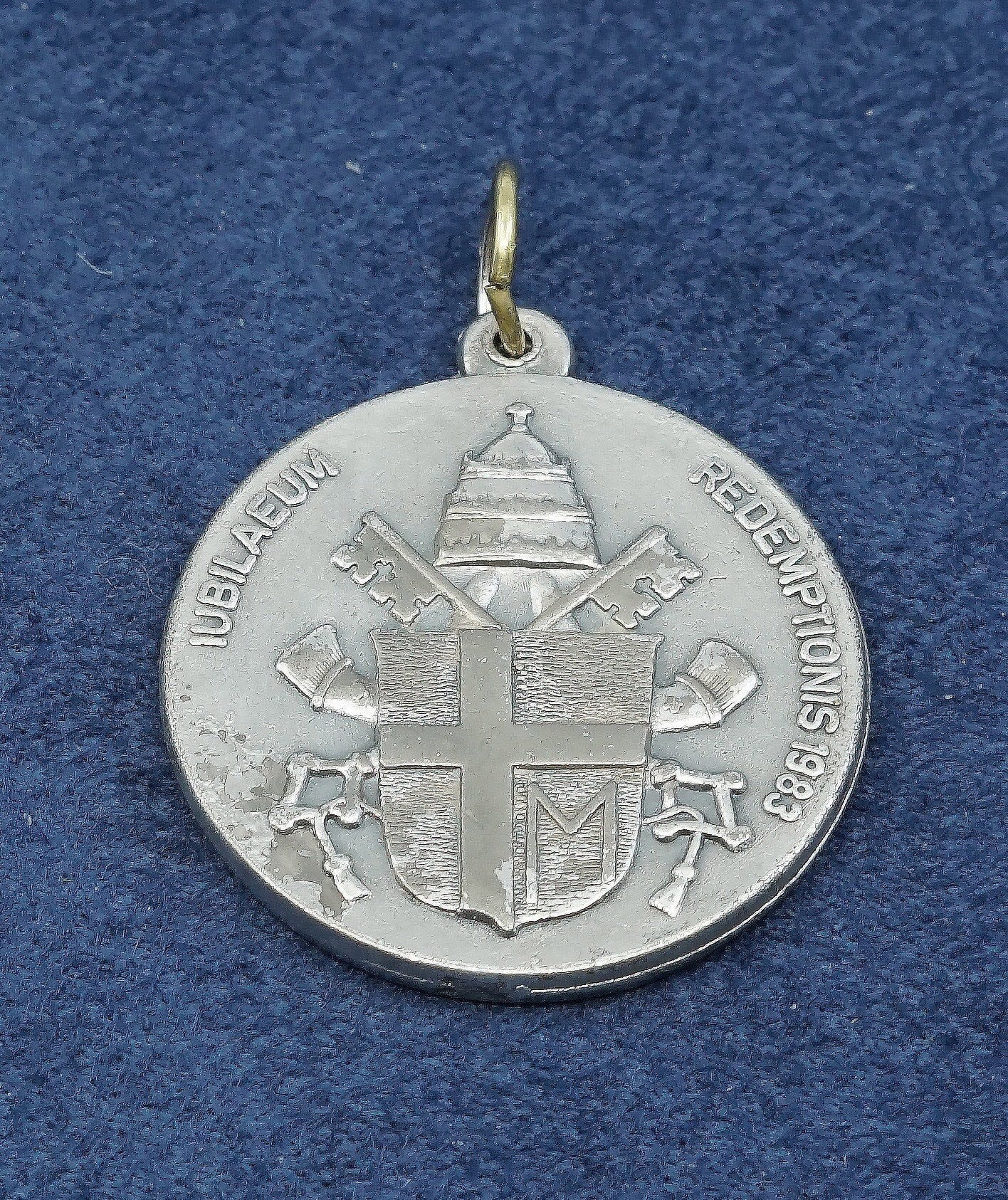 Catholic Medal Johannes Paulus pendant Redemptionis 1983 Devotional Worship