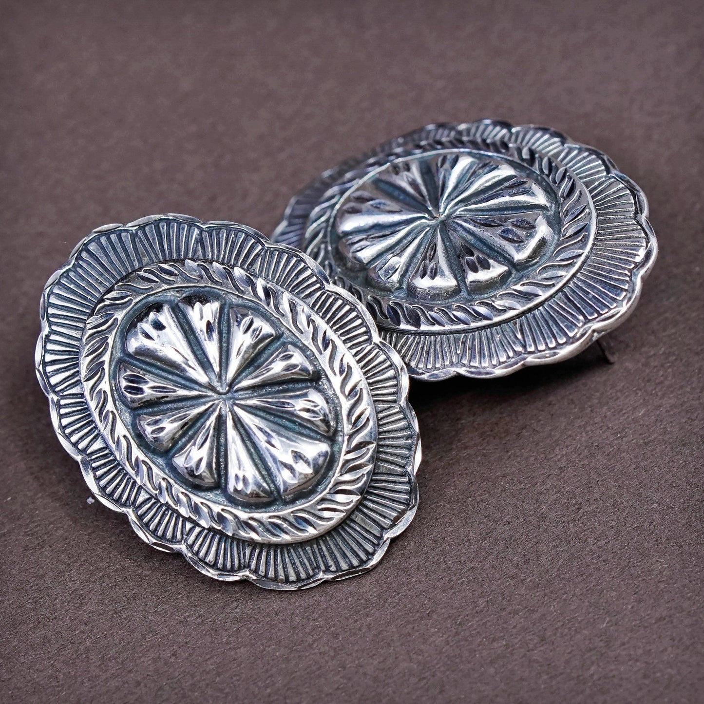 vtg Native American Navajo Sterling silver handmade earrings, jewelry 925 studs