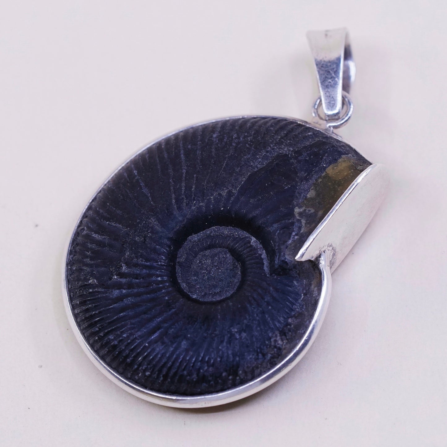 VTG Mexico Sterling silver handmade pendant, 925 frame w/ brass fossil shell