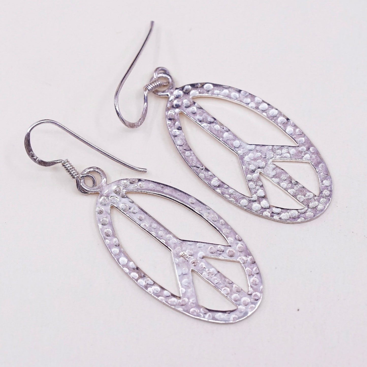 Vintage Sterling 925 Silver Hammered peace CND sign Earrings