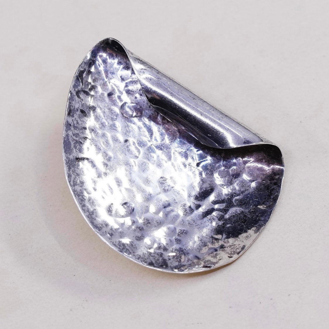 vtg Sterling silver handmade Hammered earrings, 925 curvy studs, minimalist