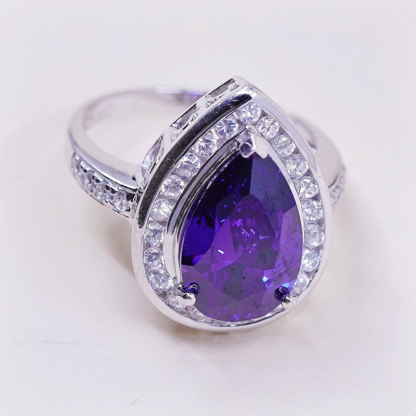 sz 7.25, vtg white gold coated sterling 925 ring w/ teardrop amethyst N Cz