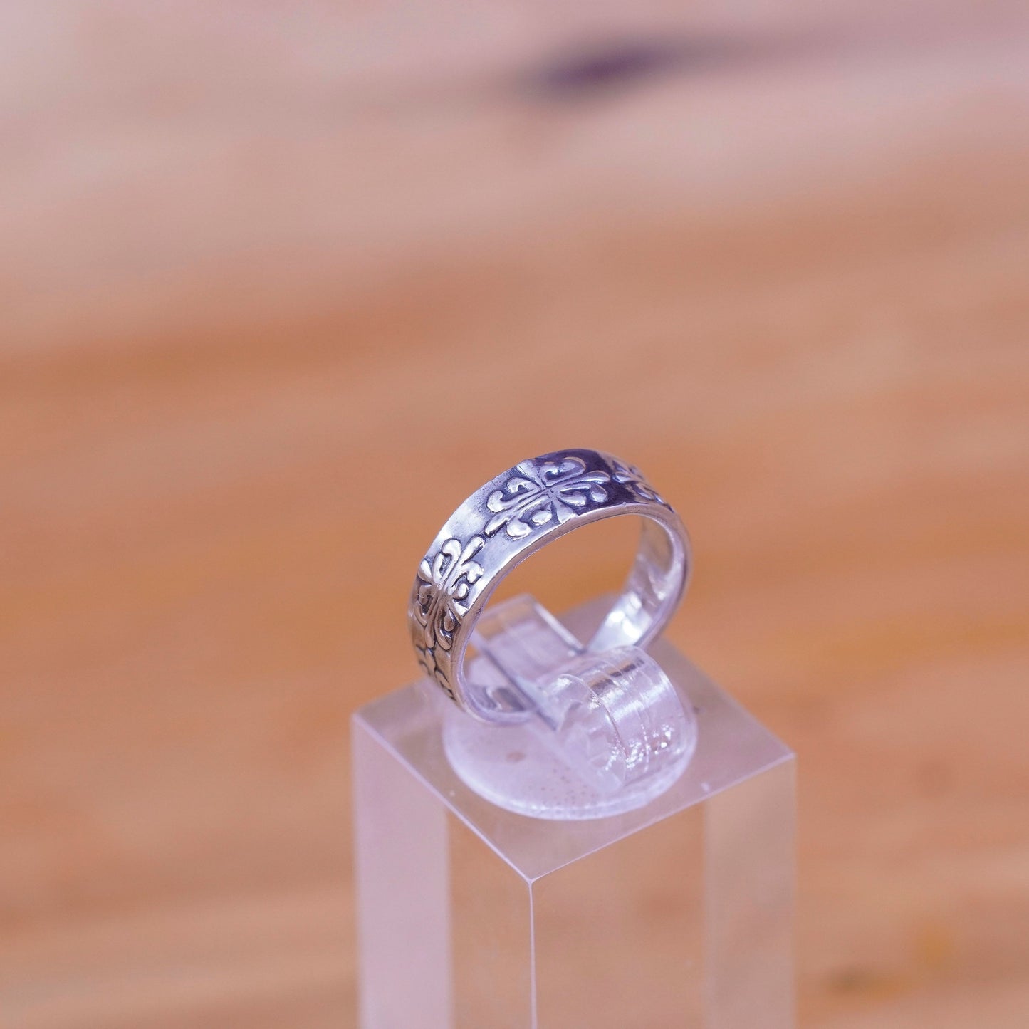 sz 4, vtg Sterling silver handmade ring, 925 French fleur-de-lis band, open end