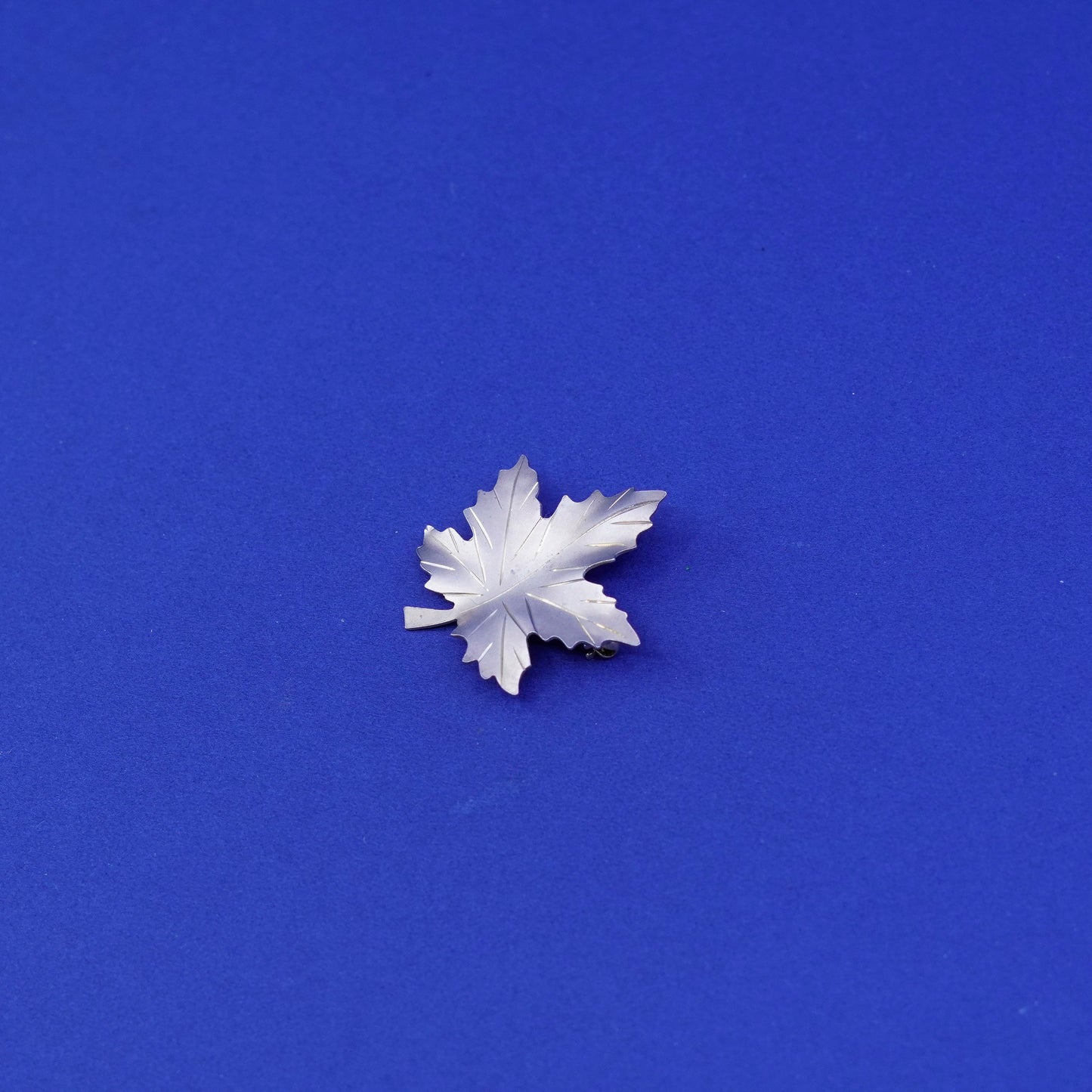 bond boyd vermeil gold over sterling silver brooch, 925 maple leaf pin