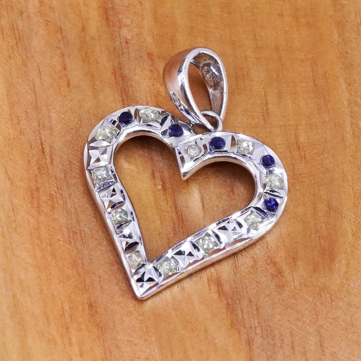 Vintage Sterling 925 silver handmade heart pendant with cz