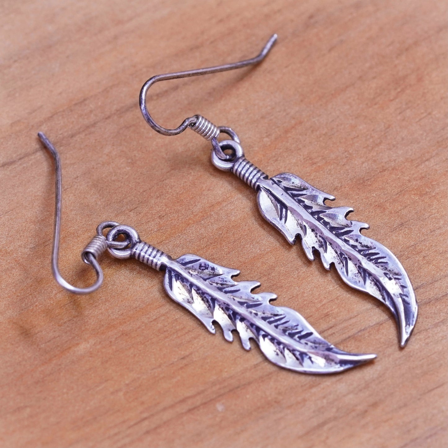 Navajo Native American Sheila Tso Masha Sterling 925 silver earrings feather