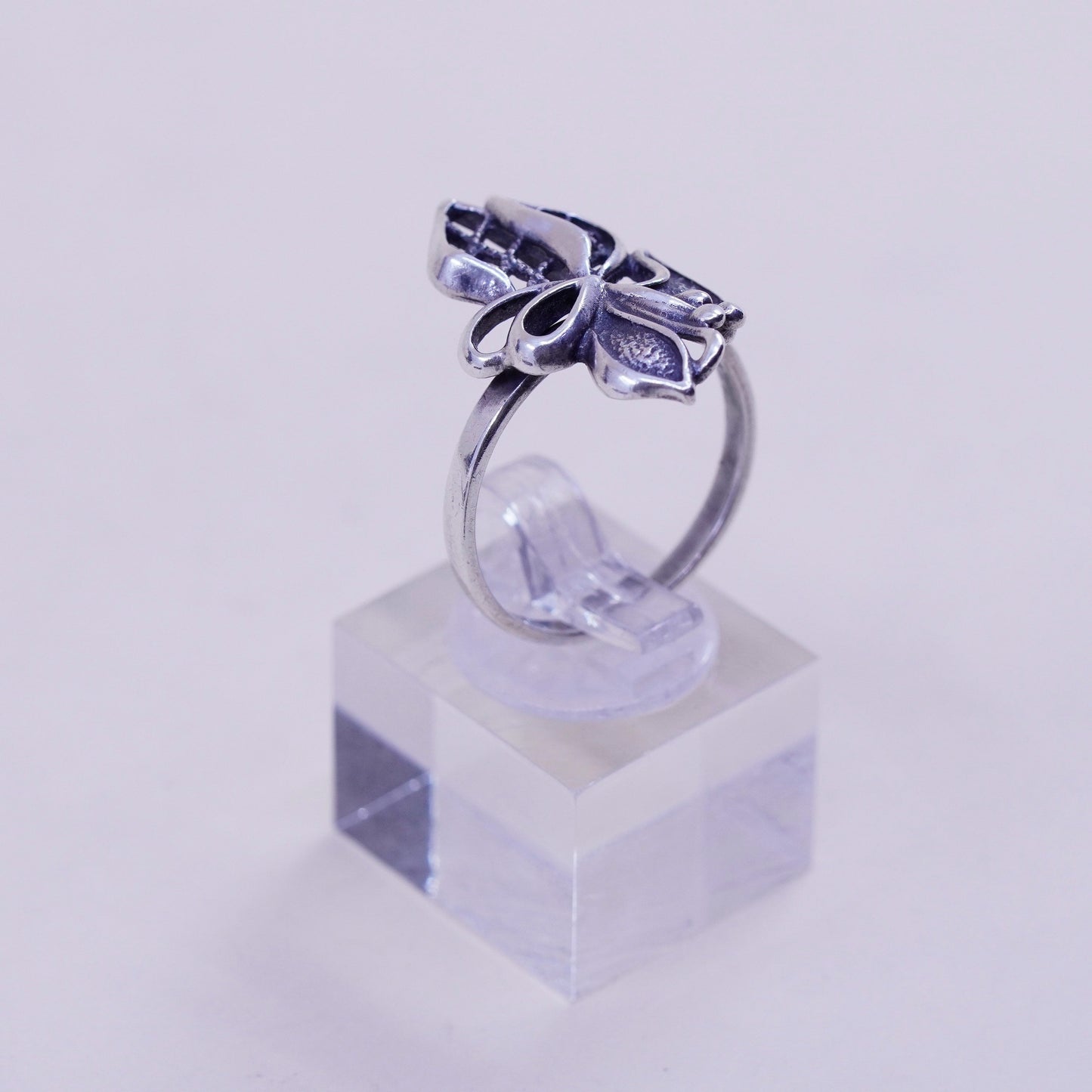 Size 8, vintage Sterling 925 silver handmade flower ring
