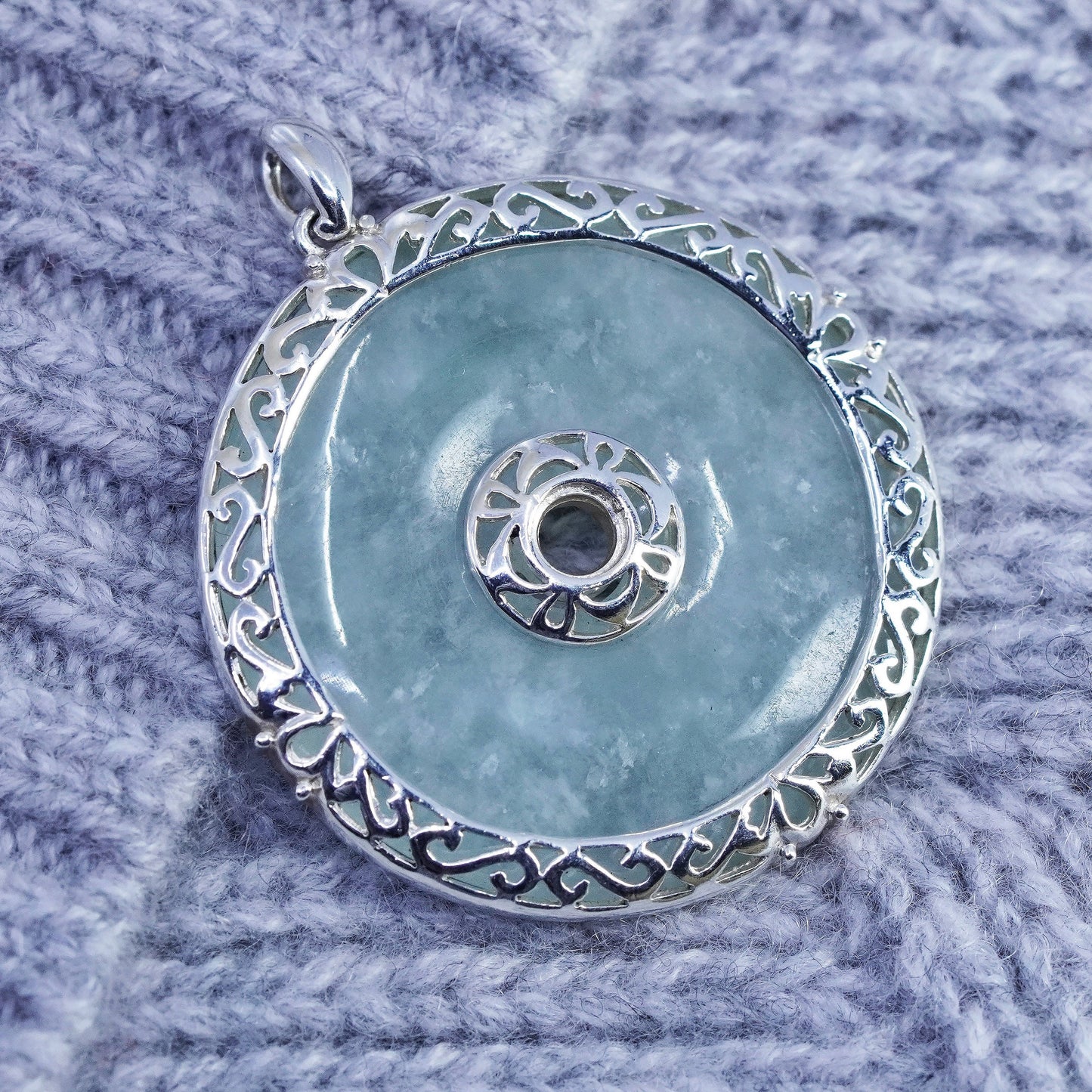 antique sterling 925 silver pendant with round jade