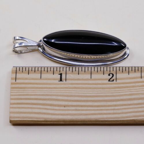 Vtg Sterling Silver Handmade Pendant solid 925 w/ Obsidian, stamped 925 JKI