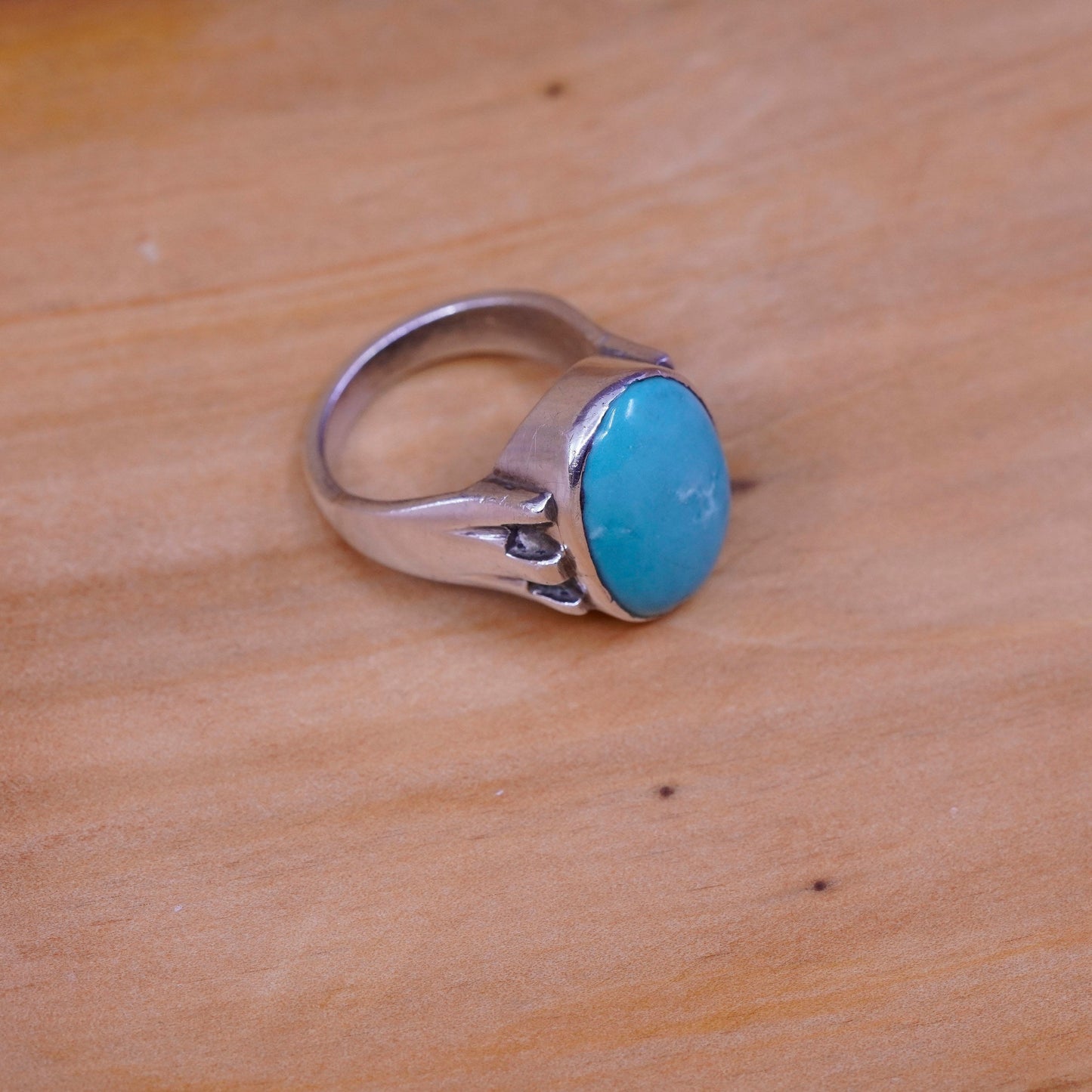 Size 6, vintage Sterling 925 silver handmade ring with oval turquoise