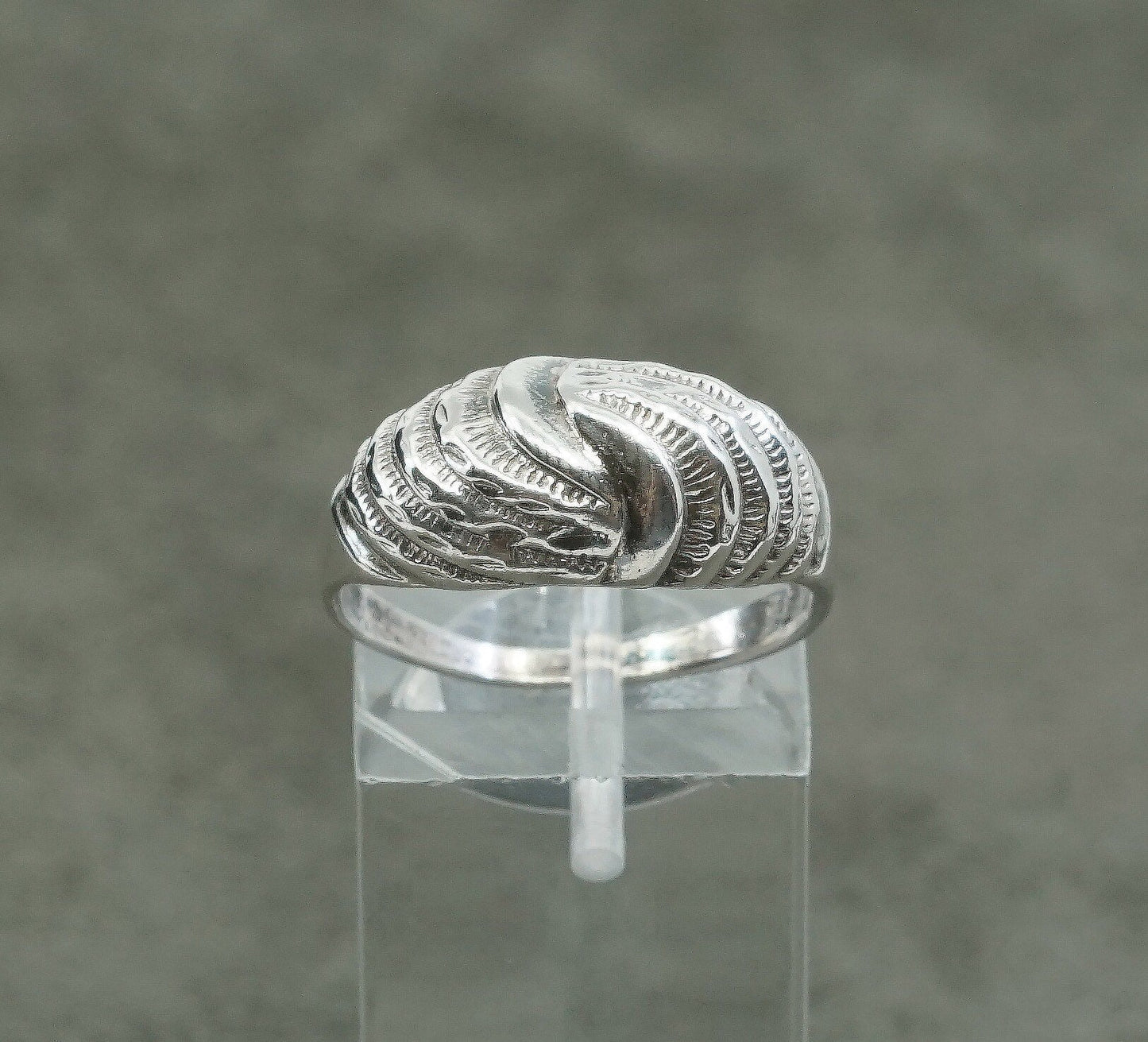 sz 8, vtg Sterling silver handmade ring, 925 ribbed band, minimalist