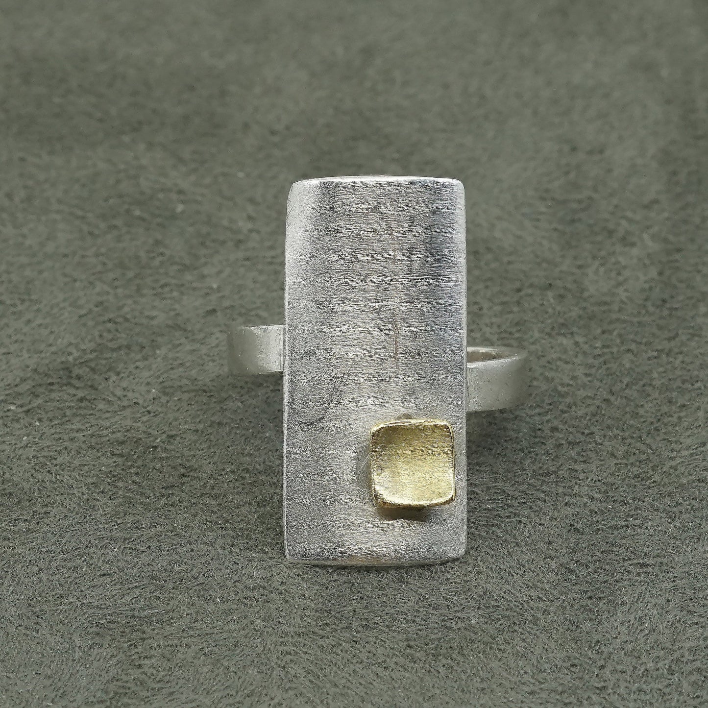 sz 11, vtg Sterling silver handmade ring w/ brass square, minimalist, simple