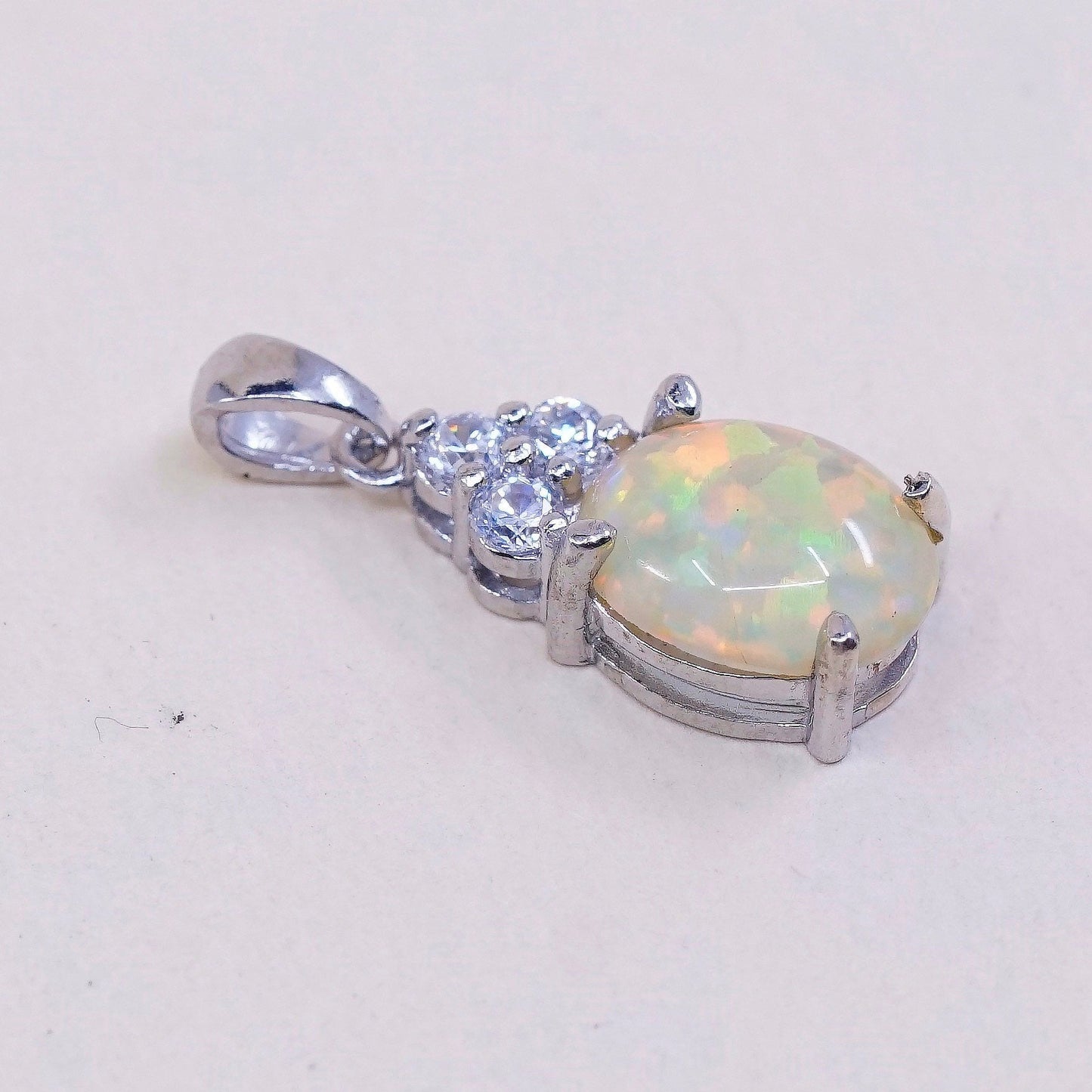 VTG Sterling silver handmade pendant, solid 925 silver with opal