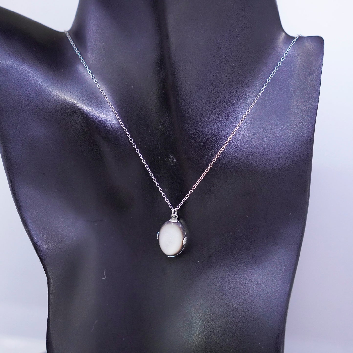 18”, Sterling 925 silver handmade circle chain necklace with moonstone pendant