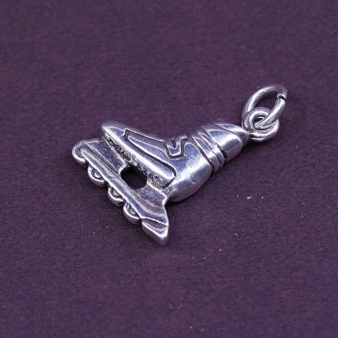 vtg Sterling silver handmade pendant, 925 ice skate shoe charm