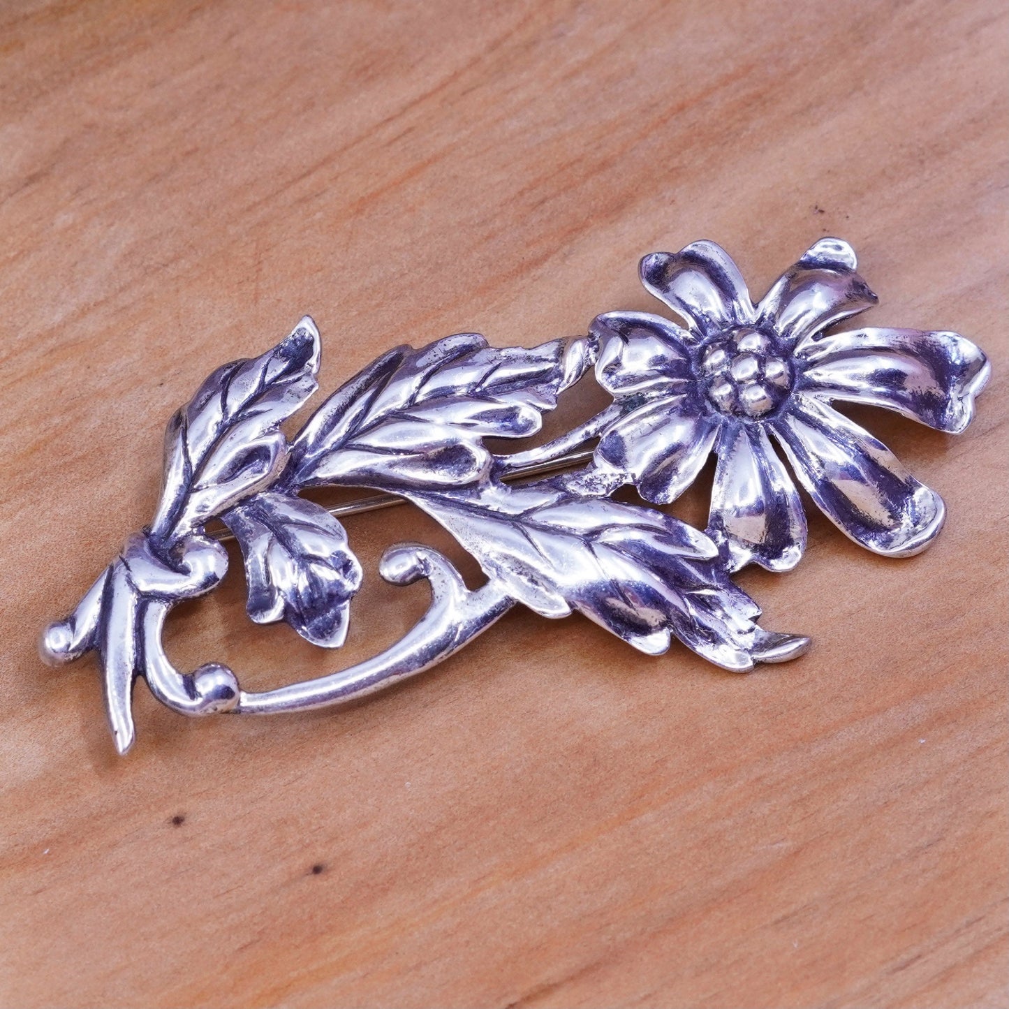 Vintage danecraft handmade sterling 925 silver flower brooch