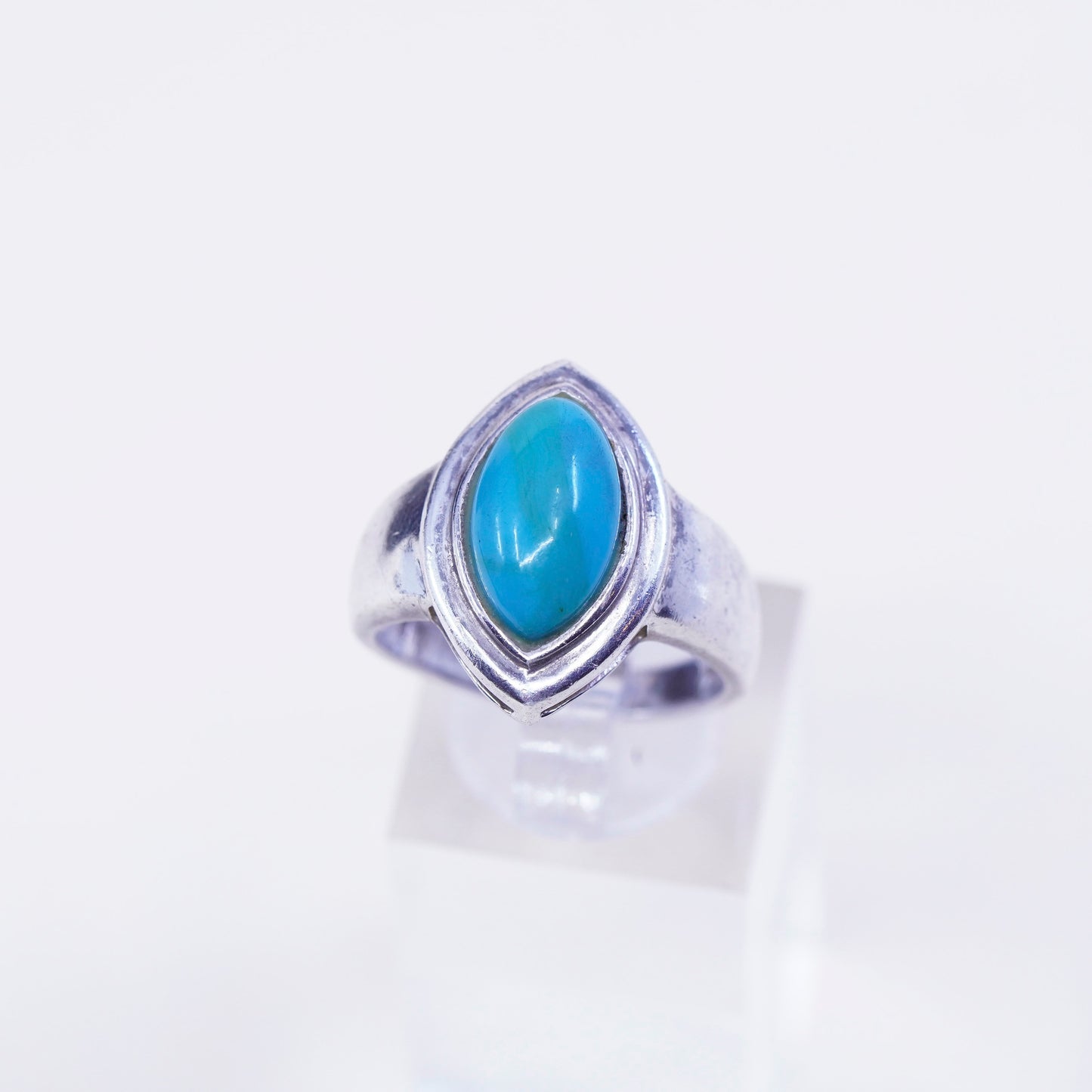Size 8, southwestern sterling 925 silver handmade ring with Marquise turquoise